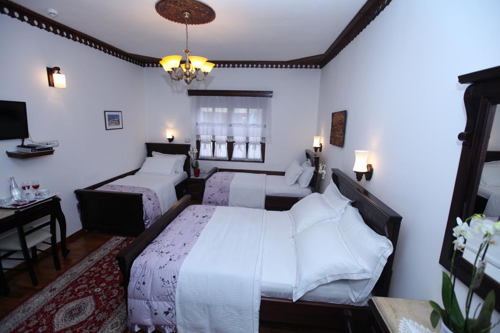 בראט Antipatrea Hotel מראה חיצוני תמונה