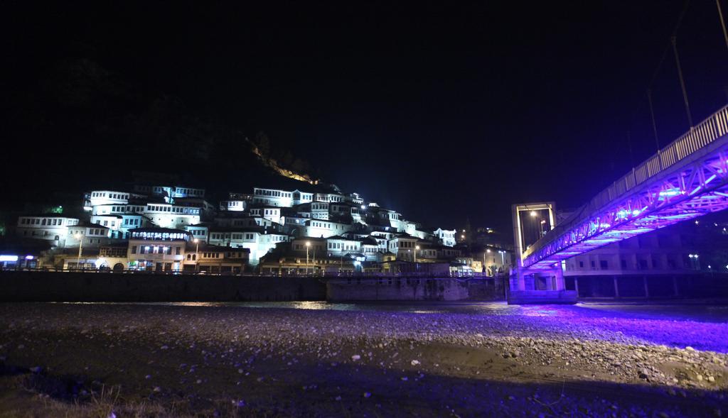 בראט Antipatrea Hotel מראה חיצוני תמונה