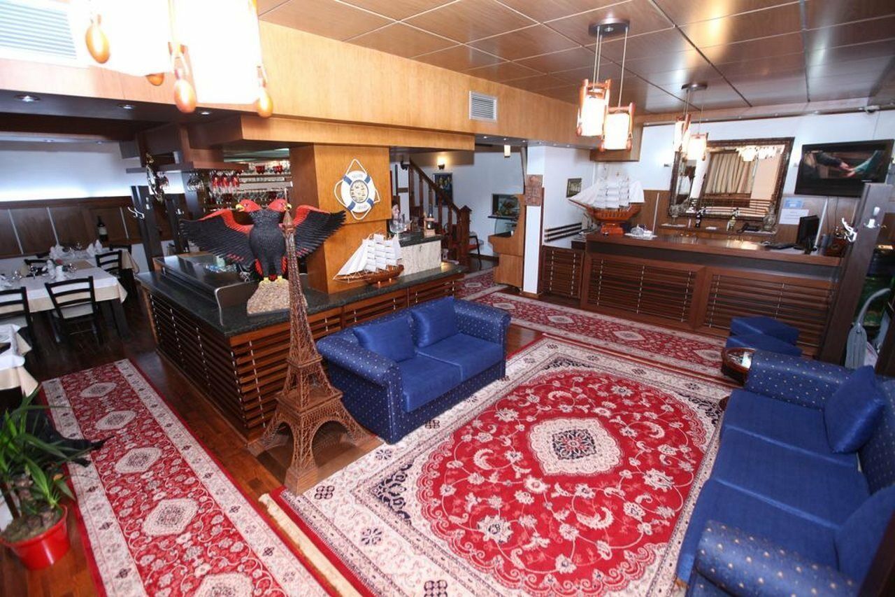בראט Antipatrea Hotel מראה חיצוני תמונה