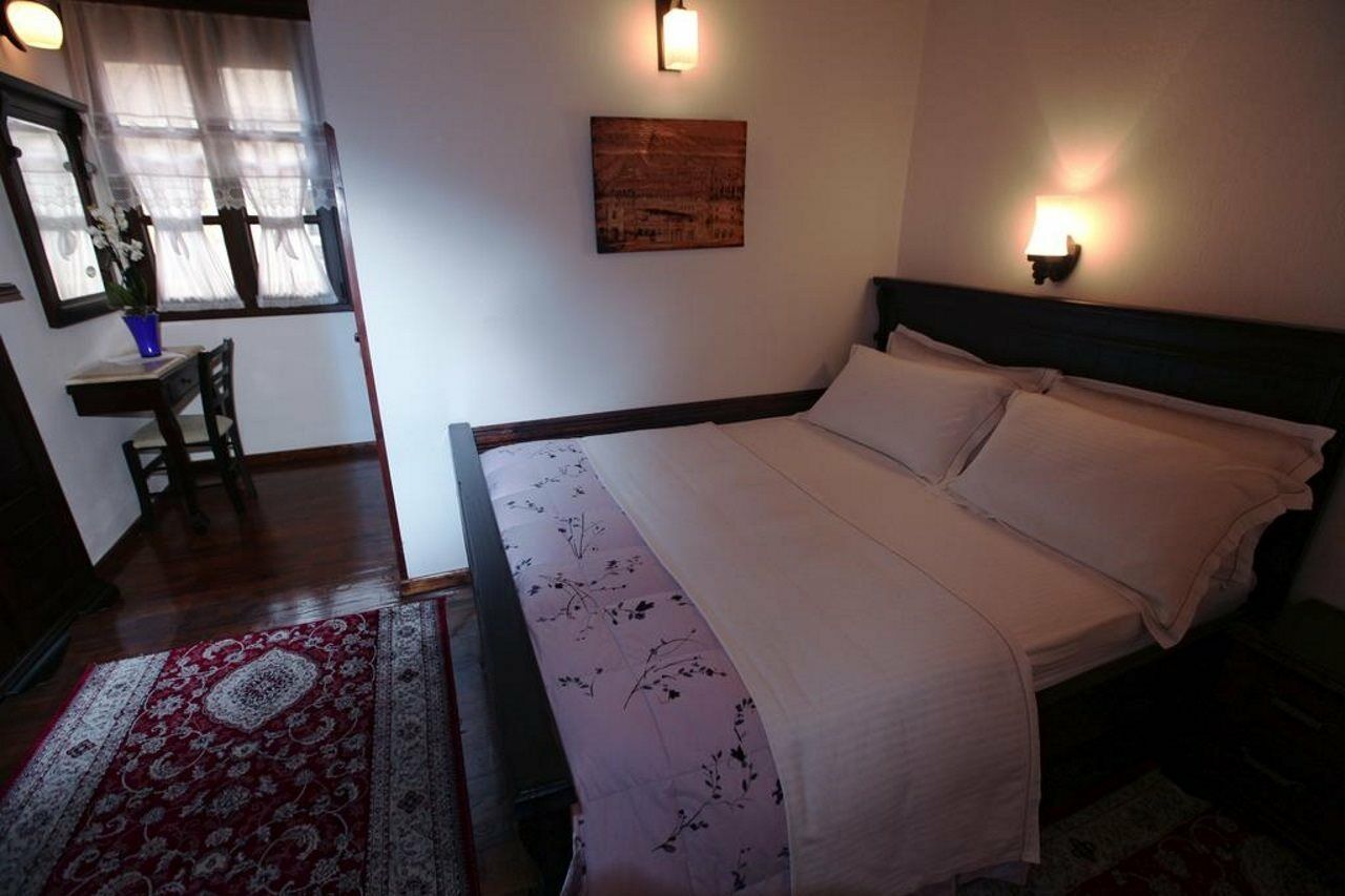 בראט Antipatrea Hotel מראה חיצוני תמונה